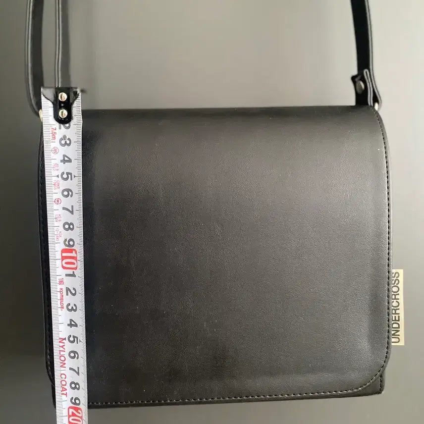 [BUNJANG] Undercross Black Crossbody Bag / undercross 크로스백