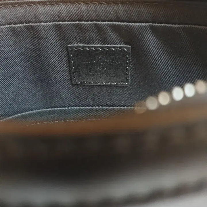 [BUNJANG] Louis Vuitton Trio Messenger Bag / 루이비통가방