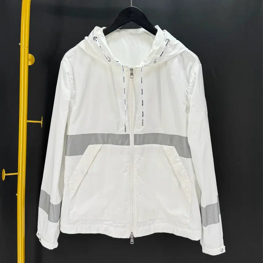 [BUNJANG] Moncler Big Logo Windbreaker Hooded Jacket White / [2사이즈] 몽클레어 빅로고 바람막이 후드 자켓 화이트
