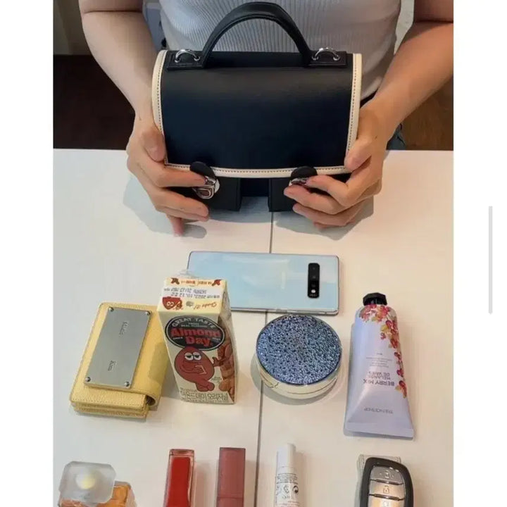 [BUNJANG] I.L.mode Tote Cross Bag / 아이엘모드 토드백 크로스백