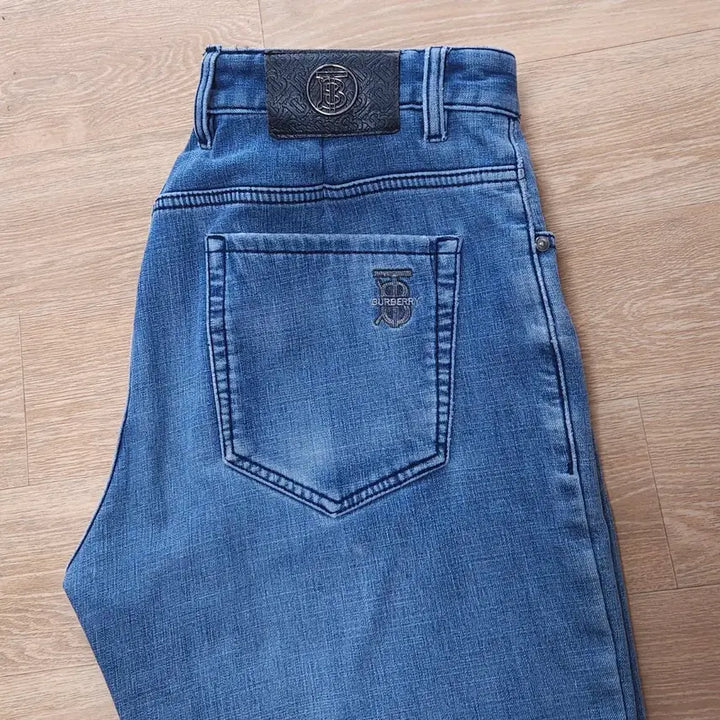 [BUNJANG] Burberry Jeans / 버버리 청바지