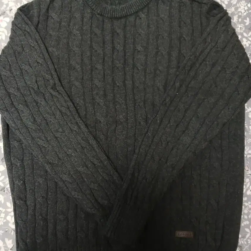 [BUNJANG] Komodo Knit Navy 95 Size / 코모도 니트 남색 95 사이즈