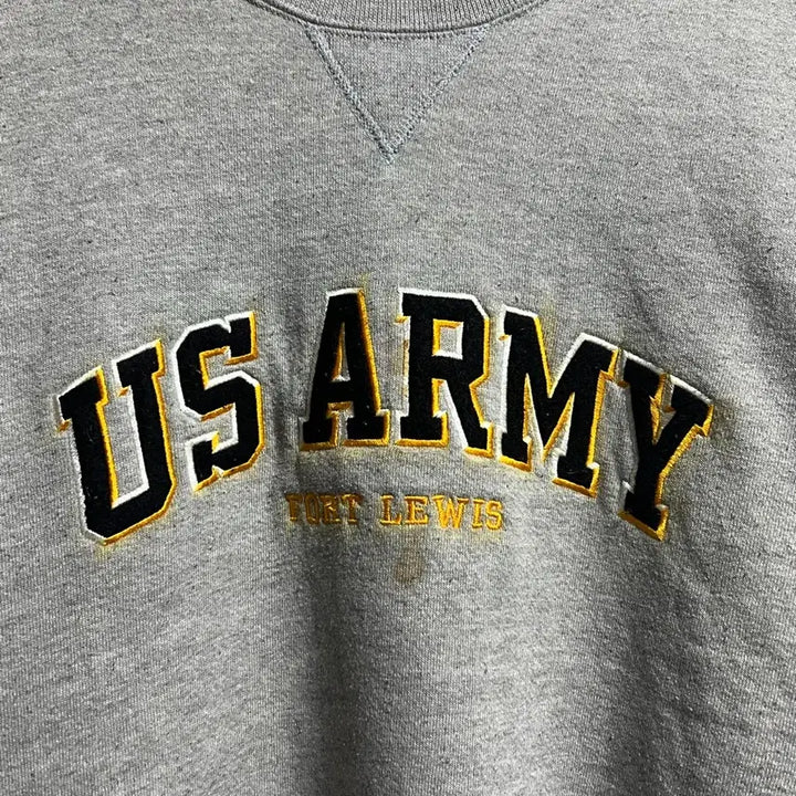 [BUNJANG] Vintage US Army Sweatshirt by MJ Soffe / 빈티지 US Army 맨투맨