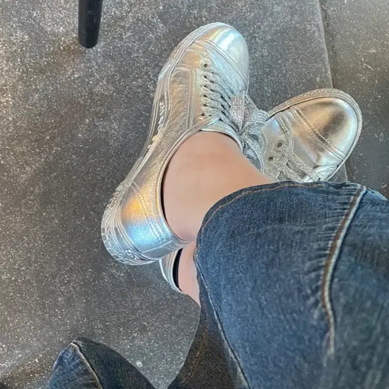 [BUNJANG] CHANEL Leather Silver Sneakers / CHANEL 샤넬 레더 실버 스니커즈 39.5