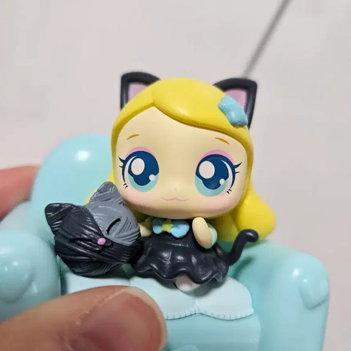 [BUNJANG] Catch! Teenieping Yaongping Figure / 캐치티니핑 짝꿍 피규어 야옹핑