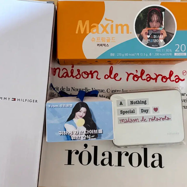 [SOLD OUT] 아이브 뮤뱅 공방 장원영 안유진 역조공 로라로라 타미힐 우리은행 맥심