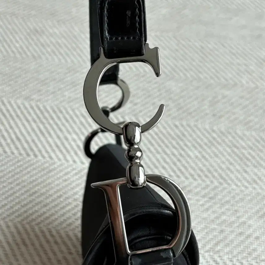 [BUNJANG] Dior Vintage Nylon Saddle Bag / 마지막가격)빈티지 디올 나일론 새들백 블랙 / 개런티카드포함