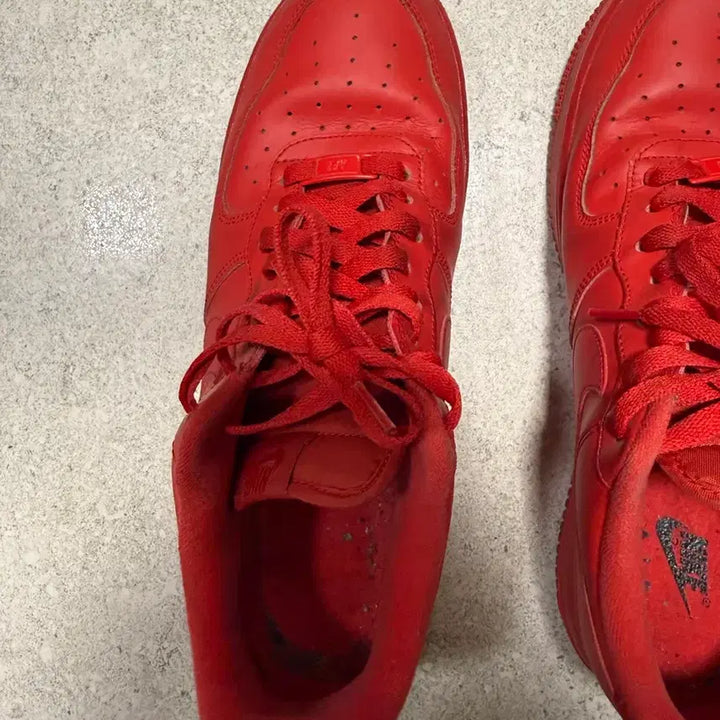 [BUNJANG] Nike Air Force Triple Red Sneakers / 나이키 에어포스 트리플레드 285사이즈