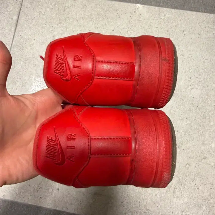 [BUNJANG] Nike Air Force Triple Red Sneakers / 나이키 에어포스 트리플레드 285사이즈