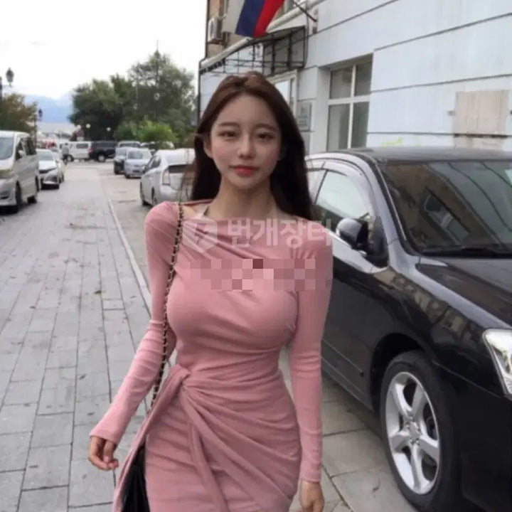 [BUNJANG] Pink Off-Shoulder Wrap Mini Dress / 핑크 오프숄더 랩 미니 원피스
