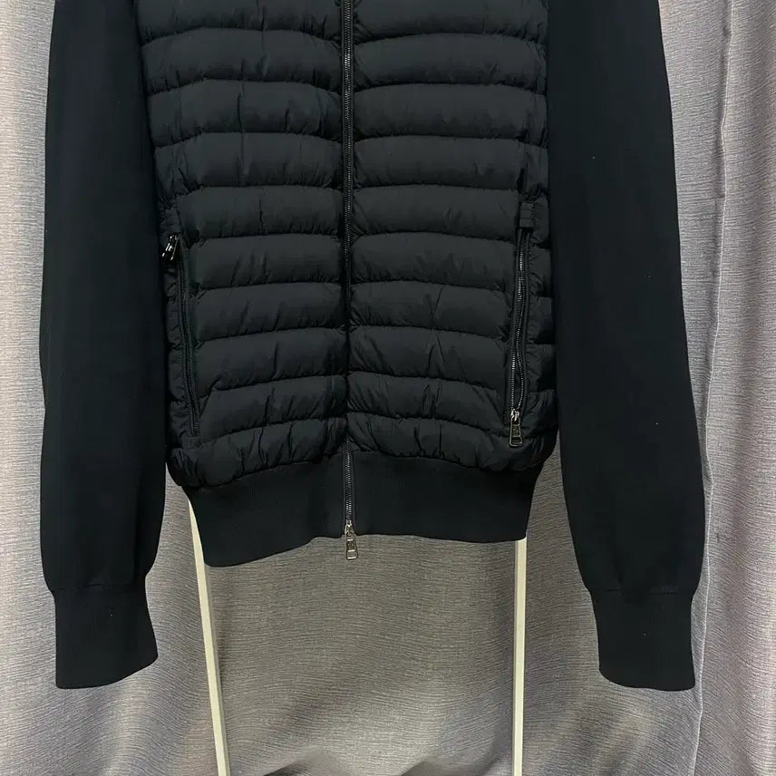 [BUNJANG] Moncler Tricot Knit Padded Cardigan (Navy, L) / 몽클레어 니트패딩 트리콧 가디건 L 네이비