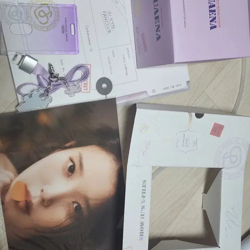 [BUNJANG] IU 6th Fanclub Kit / 아이유6기팬클럽키트