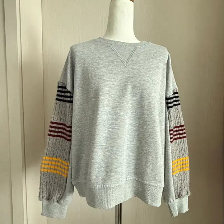 [BUNJANG] Sead Gray Crewneck Knit Combo / Sead 회색 맨투맨+니트 조합