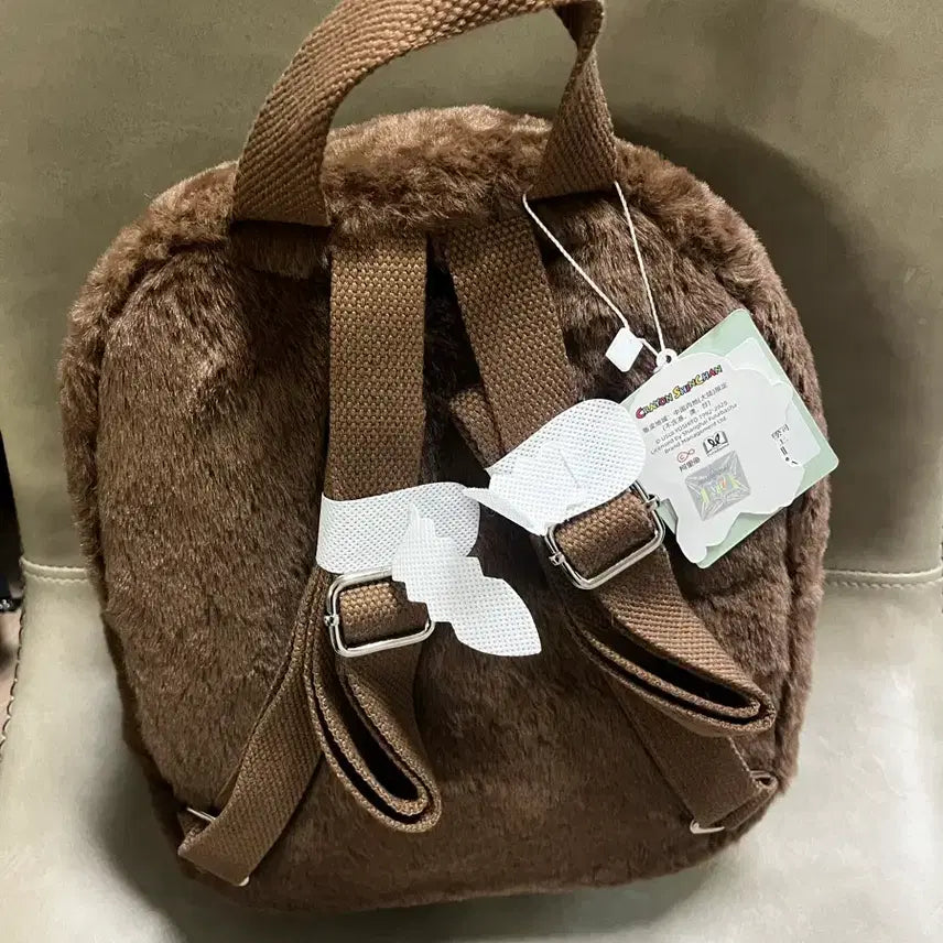 [BUNJANG] Crayon Shin-chan Fuzzy Backpack Brown / 짱구 가방 털 백팩 브라운 (새상품)