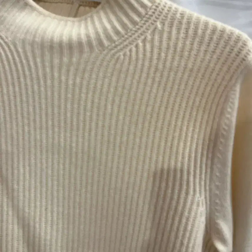[BUNJANG] The Cashmere Cashmere 100% Knit 85 Size / 더캐시미어 캐시미어 100% 니트 85사이즈
