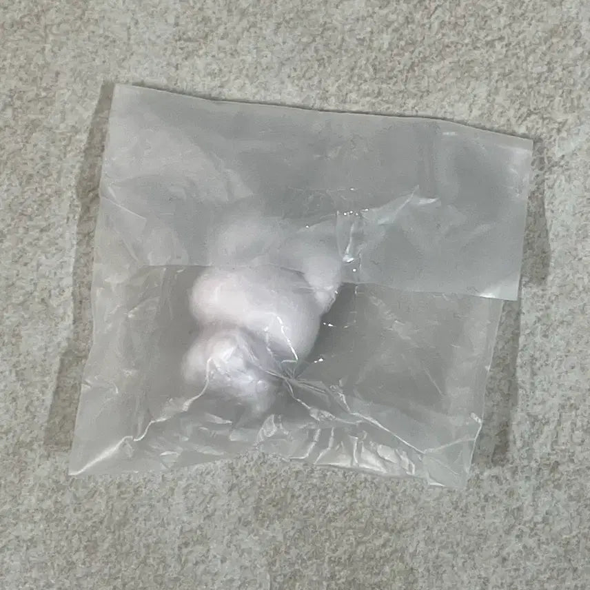 [BUNJANG] Sanrio Hashimaru Cinnamoroll Gacha Figure / 산리오 하시마룬 끼어버렸어 시나모롤 가챠 피규어 판매합니다.