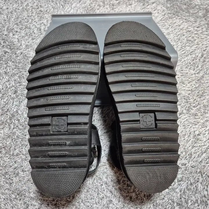 [BUNJANG] Dr. Martens Natilla Sandals UK4 / 닥터마틴 나틸라 샌들 UK4