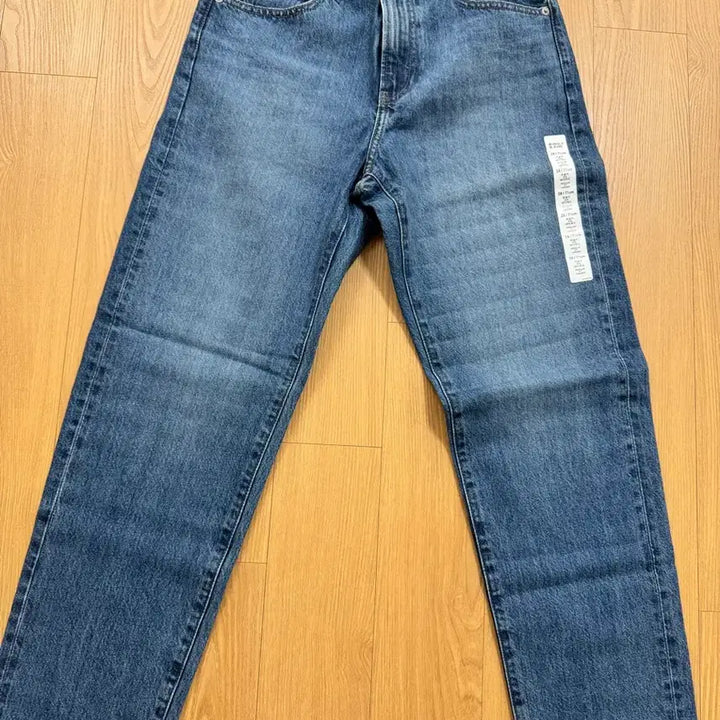 [BUNJANG] Uniqlo Regular Tapered Jeans (Size 28) / 유니클로 레귤러 테이퍼드진 28사이즈