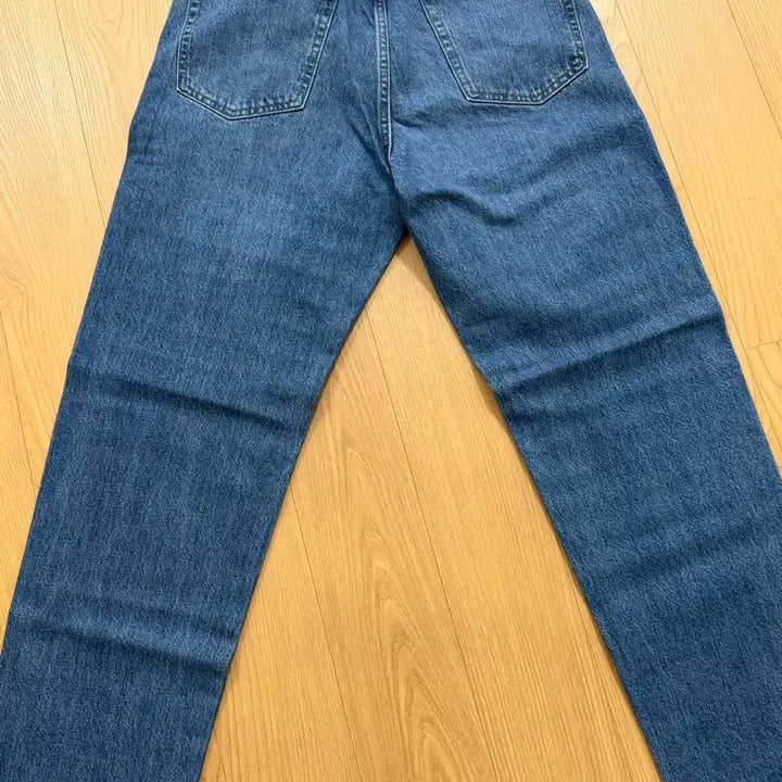 [BUNJANG] Uniqlo Regular Tapered Jeans (Size 28) / 유니클로 레귤러 테이퍼드진 28사이즈