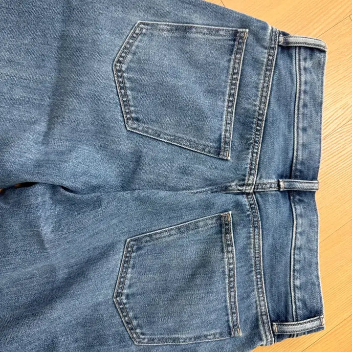 [BUNJANG] Uniqlo Regular Tapered Denim 29/74 / 유니클로 레귤러테이퍼드 데님 29/74