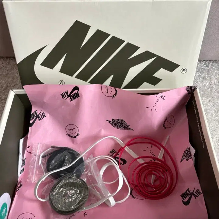 [BUNJANG] Nike Scott Olive Sneakers / 나이키 스캇 올리브