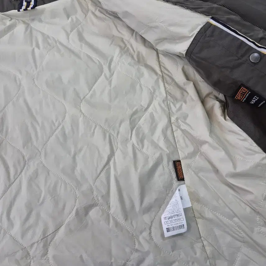 [BUNJANG] Hazzys Jacket (Size 100) / 헤지스 새상품급 간절기자켓(100