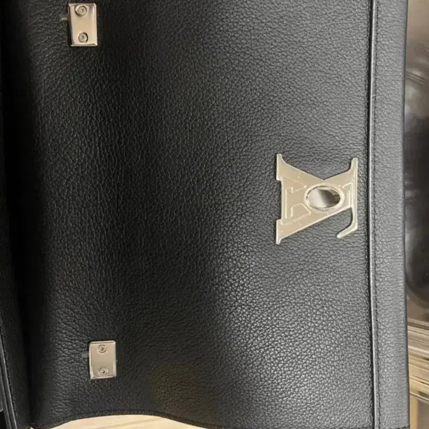 [BUNJANG] Louis Vuitton Lockme II BB Handbag / 루이비통 락미2 bb