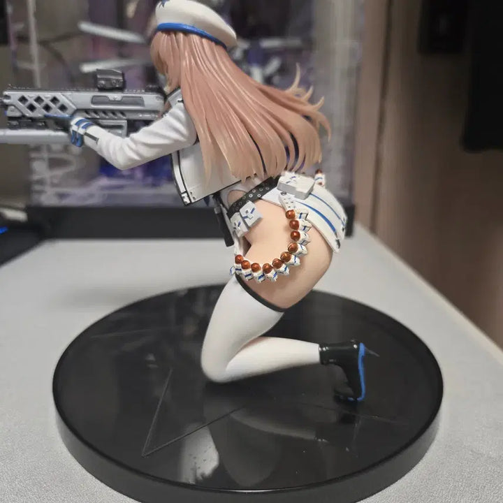 [BUNJANG] NIKKE Raphi Last One Figure / 니케 라피 라스트원