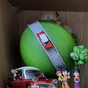 [BUNJANG] League Dragon Ball Resin King Kai & Babrus Car Statue / 리그사 League 드래곤볼 레진 계왕신 & 바브루스 자동차 레진월콜