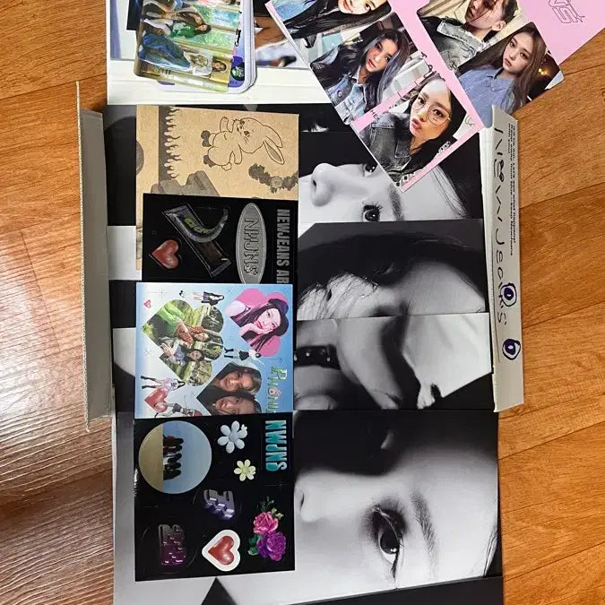 [BUNJANG] NewJeans Blue Book Album / 단순개봉-뉴진스 블루북 단체 표지 앨범 BLUEBOOK