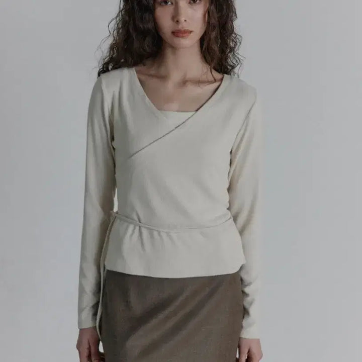 [BUNJANG] Elojju Rena Cardigan Setup Gray / 엘로주 레나 가디건 셋업 그레이 1회 두시간착용