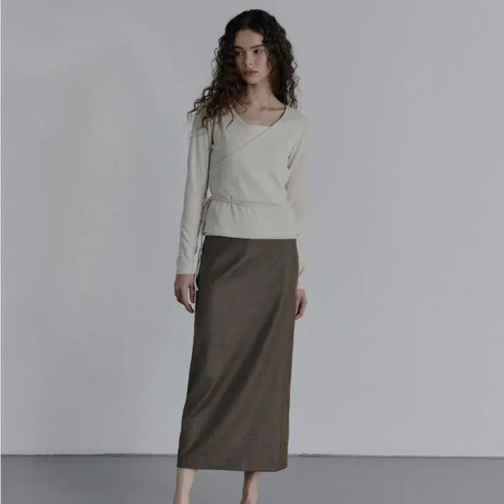 [BUNJANG] Elroju Lena Cardigan Set Grey / 엘로주 레나 가디건 셋업 그레이 1회 두시간착용