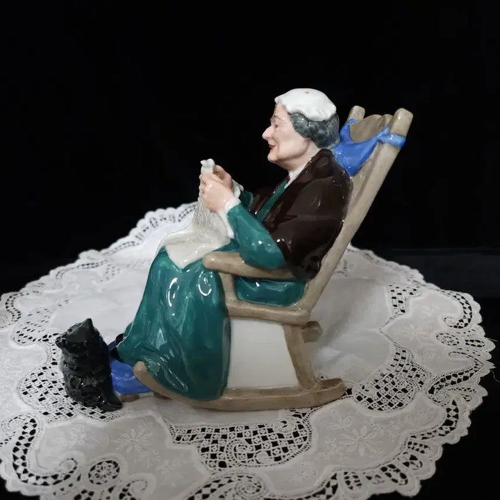 [BUNJANG] Royal Doulton Figurine / 로얄 덜튼 피겨린