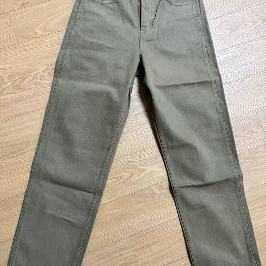 [BUNJANG] Uniqlo U Regular Fit Jeans Khaki / 유니클로U 레귤러핏진 카키색