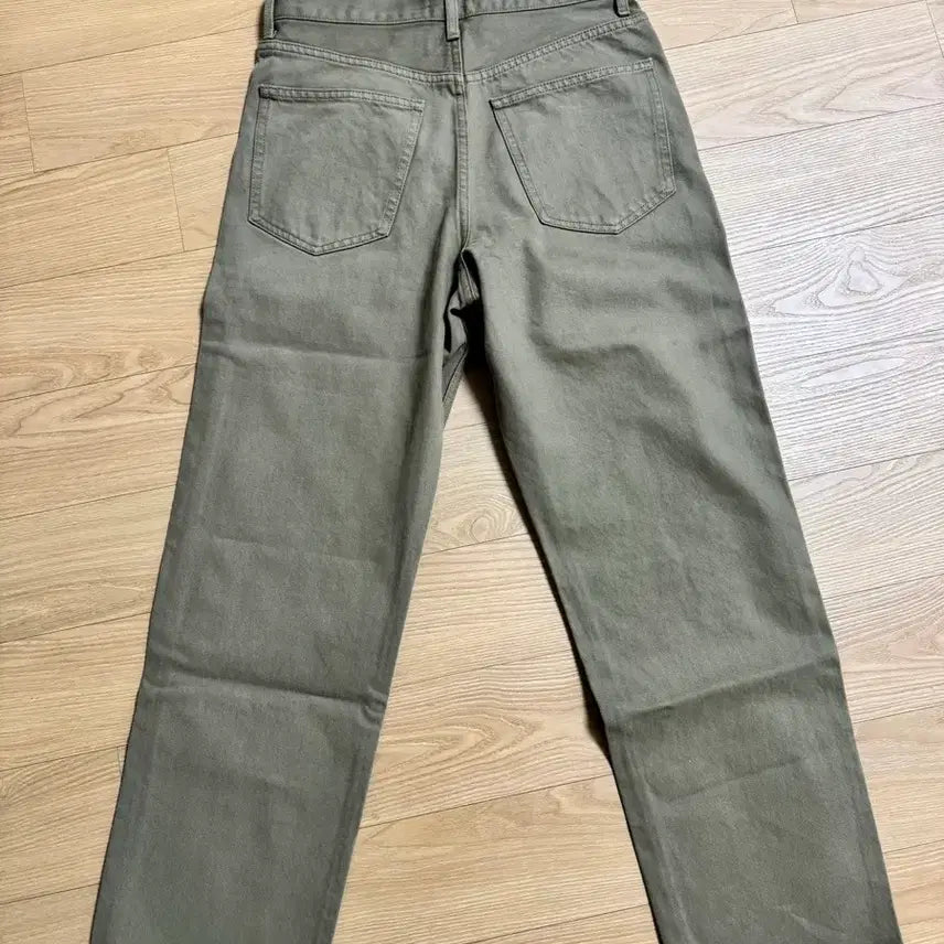 [BUNJANG] Uniqlo U Regular Fit Jeans Khaki / 유니클로U 레귤러핏진 카키색