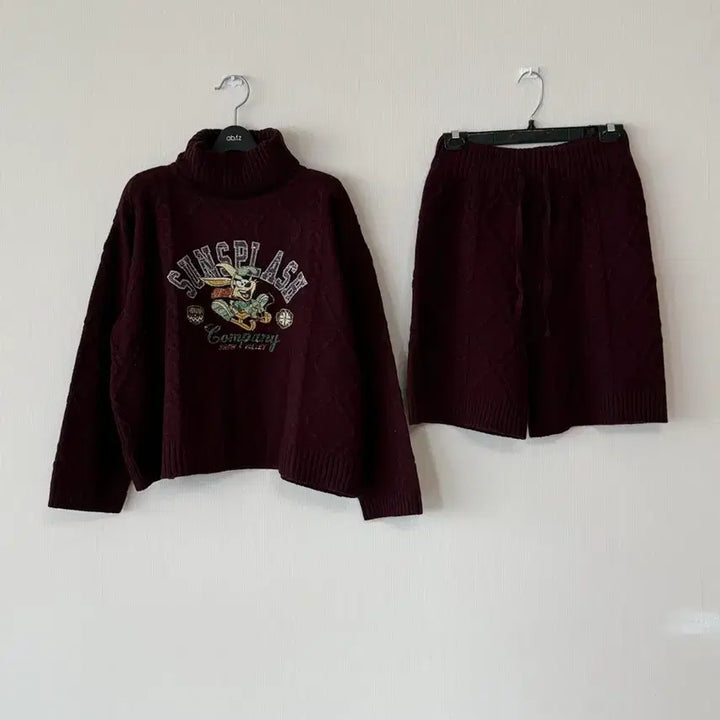[BUNJANG] Unbranded Knit Shorts Set / 새제품  니트 반바지 셋업
