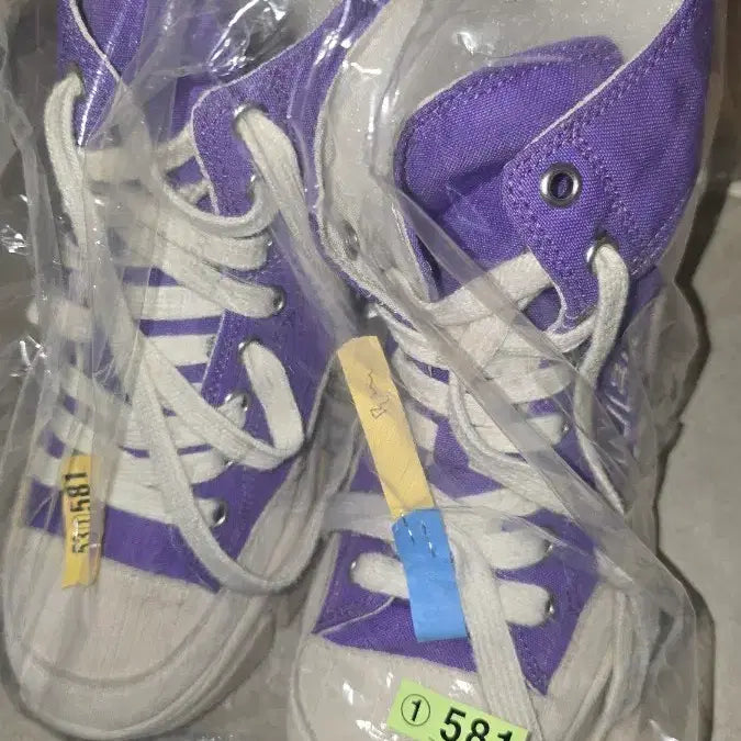 [BUNJANG] 널디 젤리그 캔버스 하이 스탠딩화 키높이 스니커즈 / 널디 젤리그 캔버스 하이 스탠딩화 키높이 스니커즈