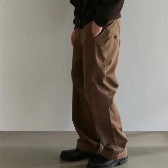 [BUNJANG] EPICENTER Erec Trousers Brown / 에피센터 EPICENTER Erec 트라우저 브라운