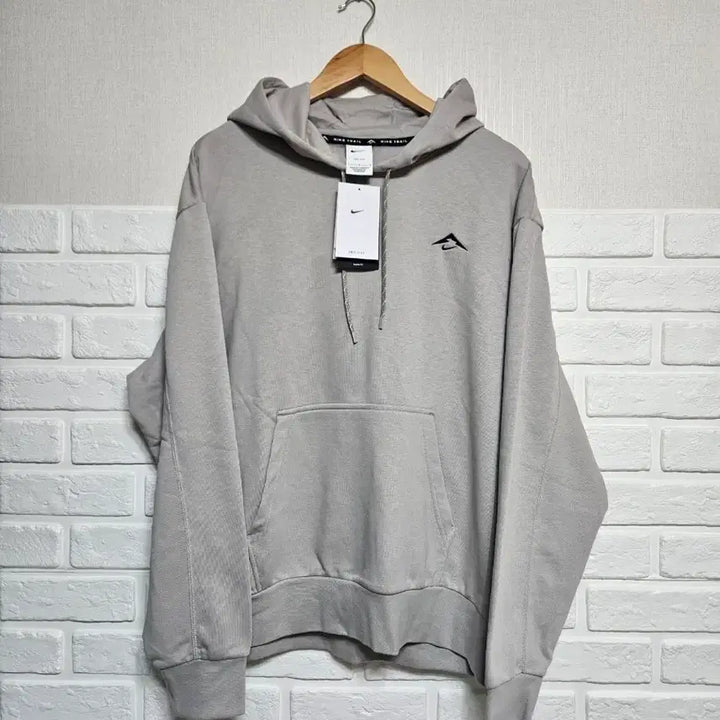 [BUNJANG] Nike Trail Dri-FIT Hoodie / 나이키 트레일 드라이핏 후드
