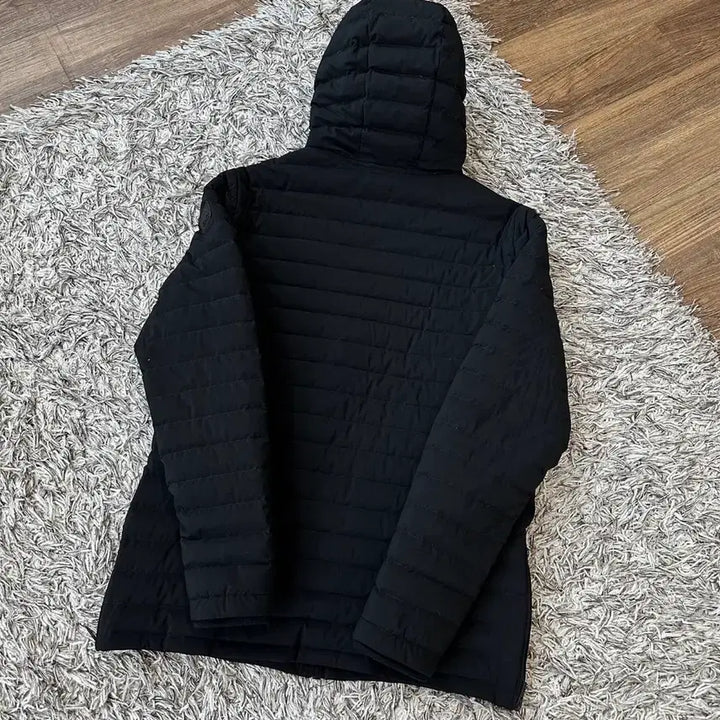 [BUNJANG] Moose Knuckles Full Crest Down Hooded Lightweight Padding Jacket / 무스너클 풀크레스트 다운 후드 경량패딩 ㅡ95사이즈