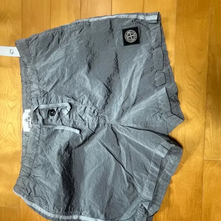 [BUNJANG] Stone Island Shorts / 스톤아일랜드 반바지 세제품