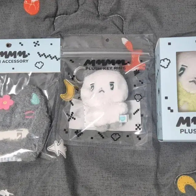 [BUNJANG] PLAVE Mya Mini Doll, Keychain, Hat Bundle / 플레이브 먀미인형 키링 모자 일괄원가이하 판매