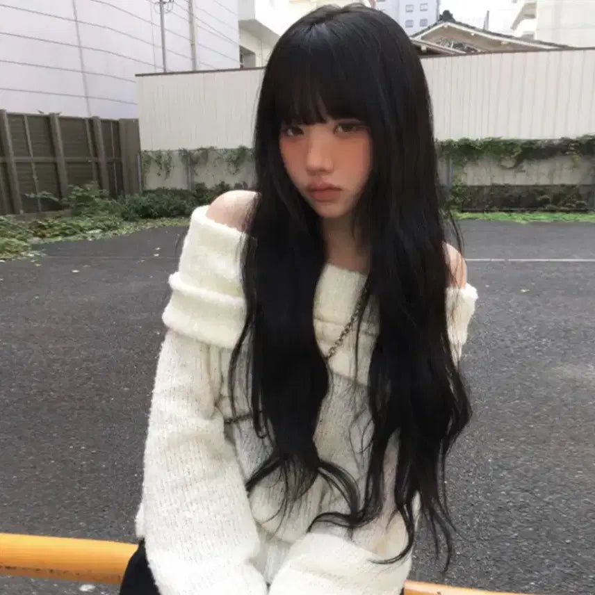 [BUNJANG] Anyone More Baru Off-Shoulder Knit Sweater / 애니원모어 바루 오프숄더 니트