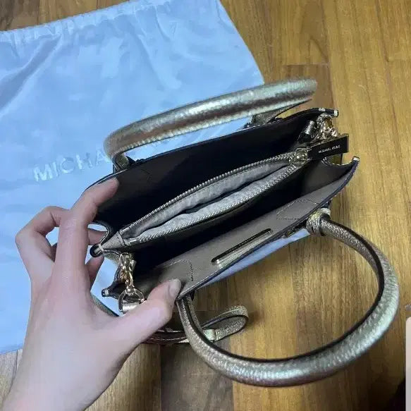 [BUNJANG] Michael Kors Crossbody Bag / 거의새것)마이클코어스 정품가방 크로스백