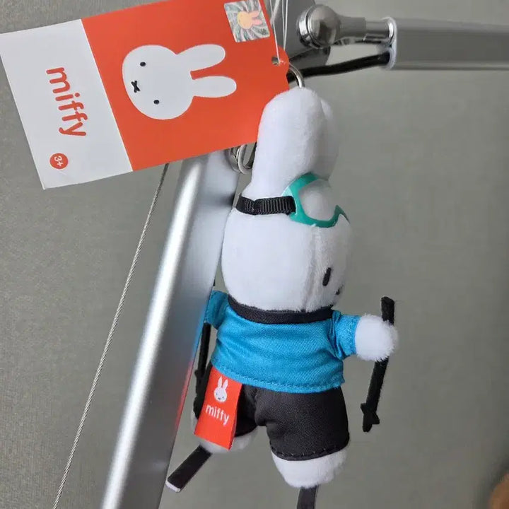 [BUNJANG] Miffy Winter Olympics Skiing Doll Keyring / 미피 동계올림픽 스키 인형 키링