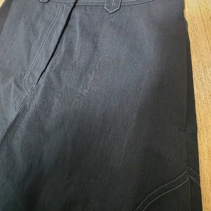 [BUNJANG] Ethos Curved Pants Navy S / 에토스 커브드 팬츠 네이비 S