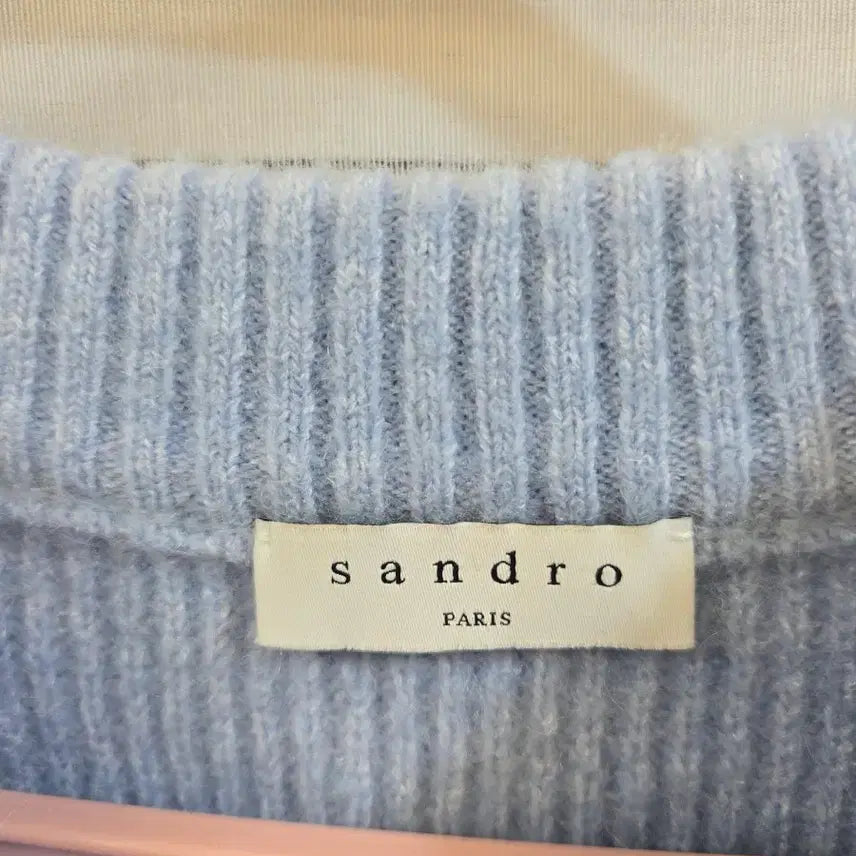 [BUNJANG] Sandro Blue Knit Sweater with Cubic Embellishments / 산드로블루 니트 스웨터 큐빅 장식