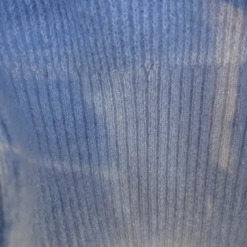 [BUNJANG] Sandro Blue Knit Sweater with Cubic Embellishments / 산드로블루 니트 스웨터 큐빅 장식