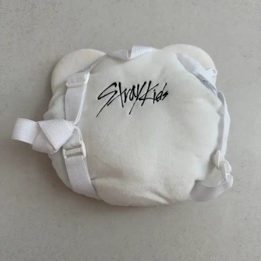 [BUNJANG] Stray Kids Jiniret Backpack / 스키즈 스키주 지니렛 백팩 일본 엠디
