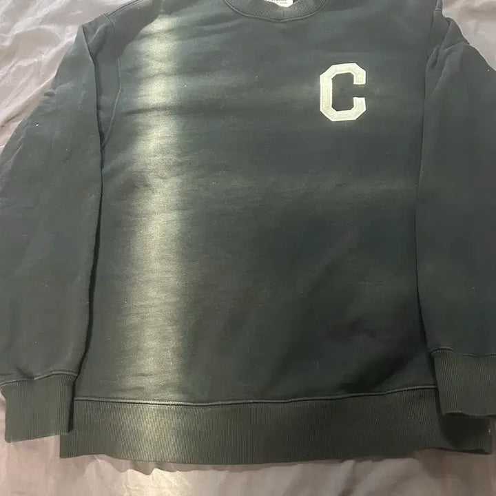 [BUNJANG] Covernat C Logo Black Sweatshirt / 커버낫 C로고 블랙 맨투맨